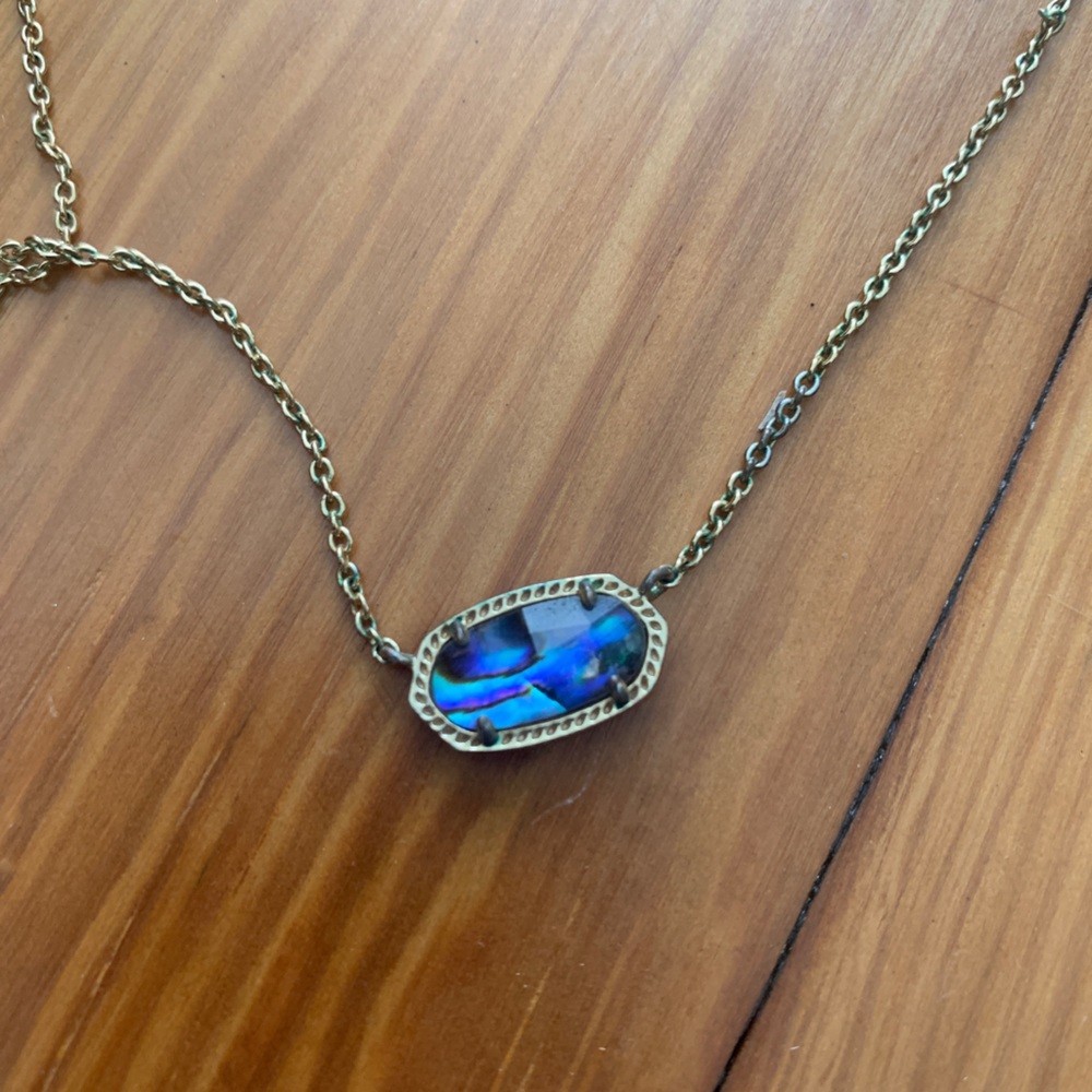 Elisa Gold Necklace in Abalone Shell